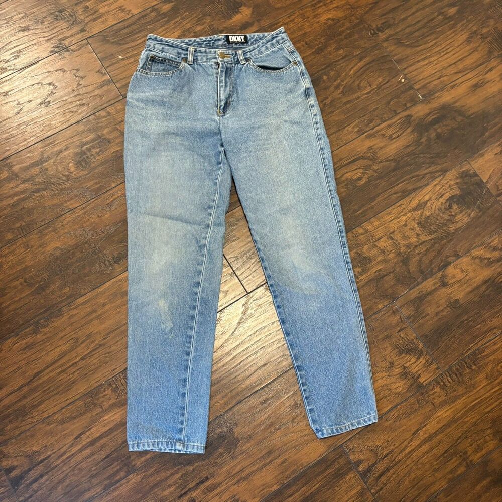 Vintage size 28 DKNY Medium Wash 90s High Rise Tapered Mom Jeans